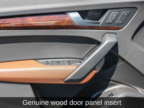 Used 2018 Audi Q5 2.0T Premium Plus w/ Premium Plus Package image 26