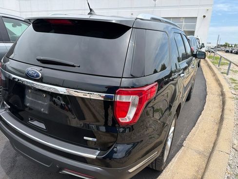 Used 2018 Ford Explorer Limited w/ Equipment Group 301A AWD/4WD image 5