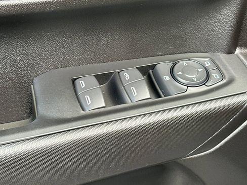 Used 2026 Chevrolet Silverado 1500 Custom w/ LPO, Dark Essentials Package RWD image 12