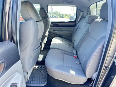 Used 2015 Toyota Tacoma 4x4 Double Cab w/ TRD Sport Package image 15