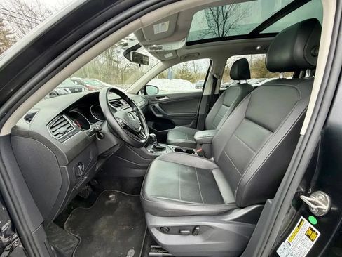 Used 2019 Volkswagen Tiguan SEL AWD/4WD image 10