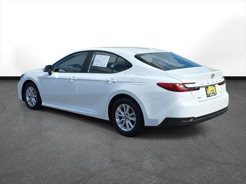 Certified 2025 Toyota Camry LE FWD image 10
