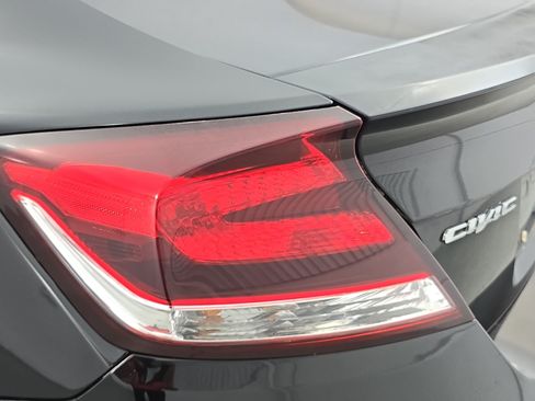 Used 2014 Honda Civic LX image 32