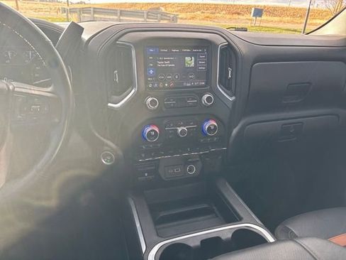 Used 2023 GMC Sierra 3500 AT4 w/ Driver Alert Package I image 18