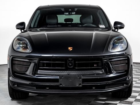 Certified 2023 Porsche Macan S AWD/4WD image 7