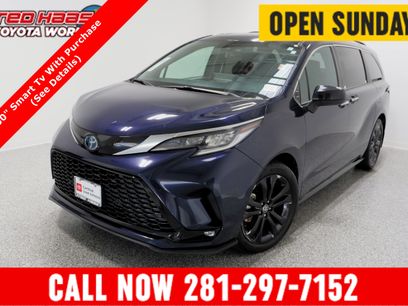 Certified 2022 Toyota Sienna XSE