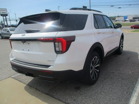 New 2026 Ford Explorer ST-Line AWD/4WD image 24