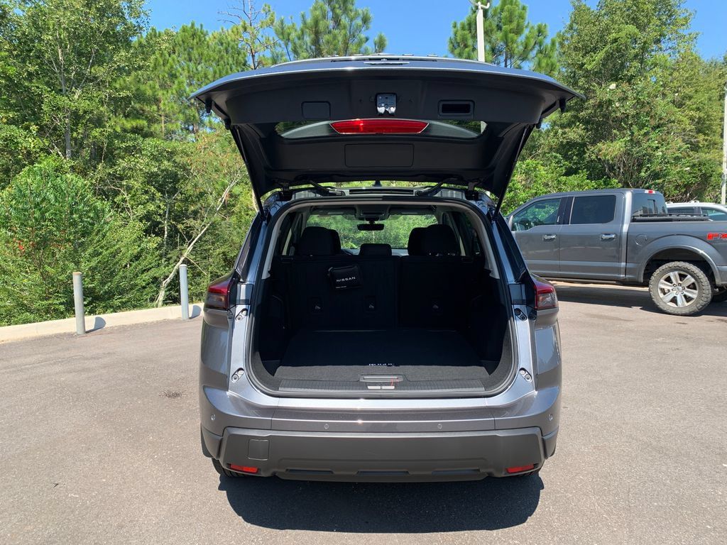 New 2026 Nissan Rogue S FWD image 5
