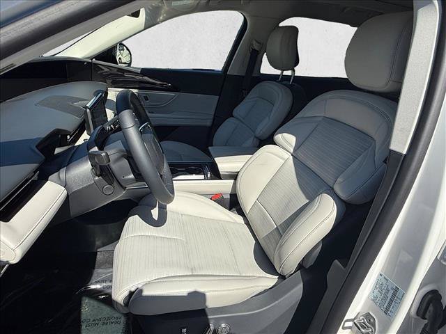 New 2026 Lincoln Nautilus Reserve AWD/4WD image 4