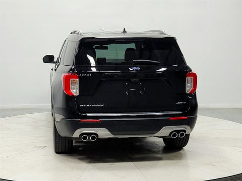 Used 2023 Ford Explorer Platinum w/ Technology Package image 6