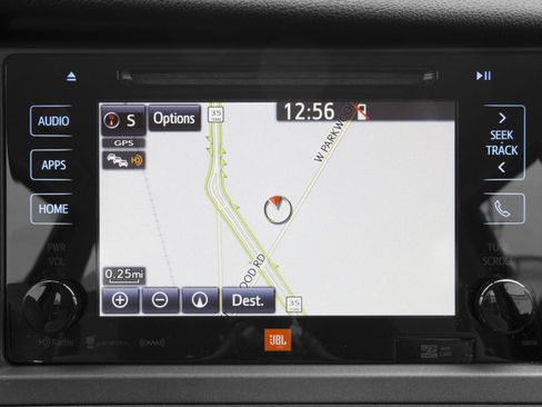 Used 2016 Toyota Sienna XLE FWD image 11