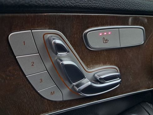 Used 2017 Mercedes-Benz C 300 4MATIC Sedan image 15