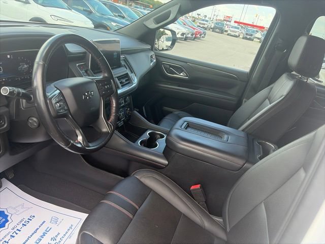 Used 2022 Chevrolet Tahoe RST w/ Luxury Package AWD/4WD image 16