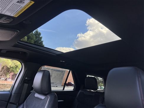 New 2026 Ford Explorer ST w/ Sun And Sound Package image 14