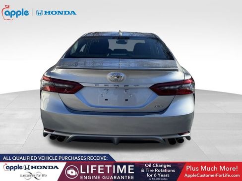 Used 2023 Toyota Camry XSE image 6