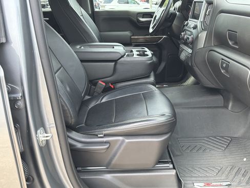 Used 2022 Chevrolet Silverado 1500 RST AWD/4WD image 13