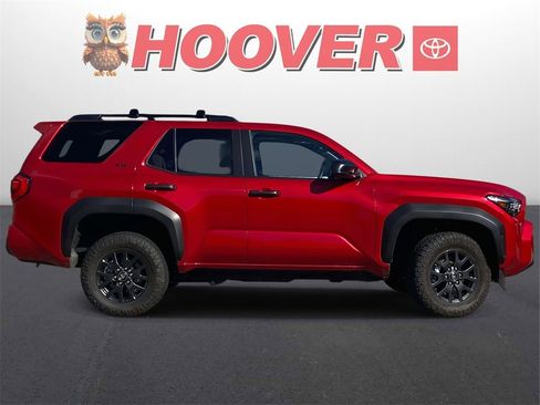 Used 2025 Toyota 4Runner SR5 image 2