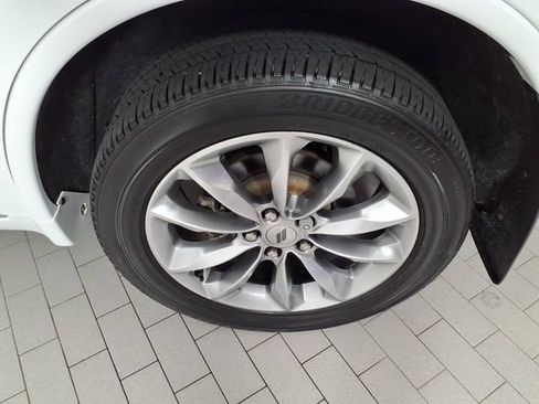 Used 2022 Dodge Durango SXT w/ Trailer Tow Group IV AWD/4WD image 8
