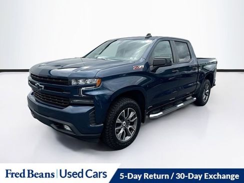 Used 2021 Chevrolet Silverado 1500 RST AWD/4WD image 3