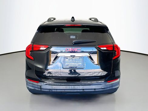 Used 2019 GMC Terrain SLE w/ Driver Convenience Package FWD image 6