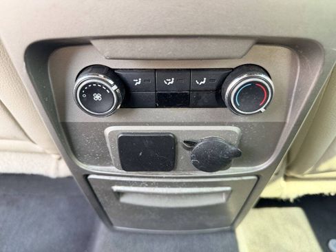 Used 2009 Ford Flex SEL FWD image 8