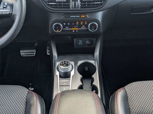 Used 2023 Ford Escape ST-Line image 19