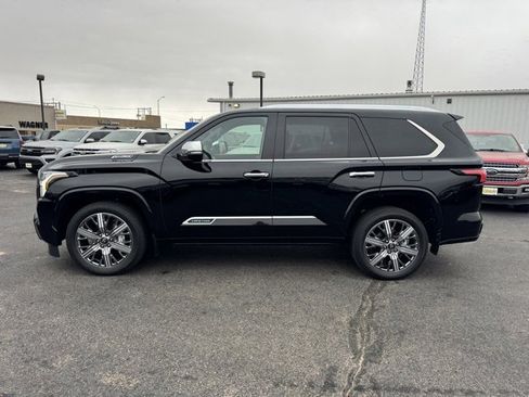 Used 2026 Toyota Sequoia Capstone image 6