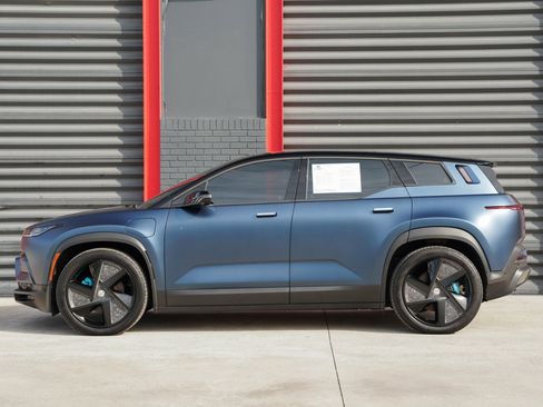 Used 2023 Fisker Ocean Extreme image 7