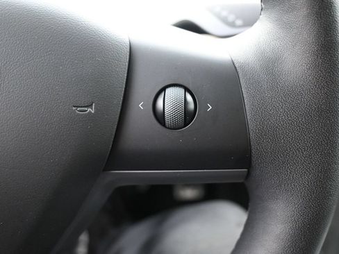 Used 2023 Tesla Model 3 Standard Range RWD image 18
