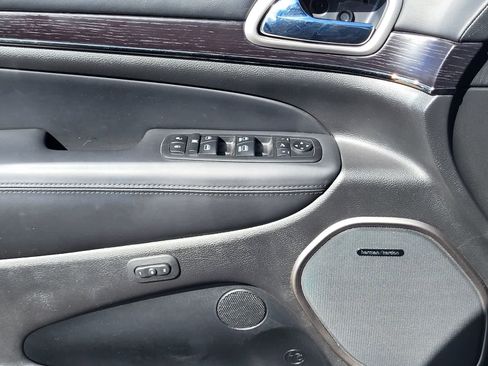 Used 2018 Jeep Grand Cherokee High Altitude image 13