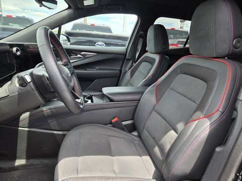 Used 2024 Chevrolet Blazer EV RS AWD/4WD image 21