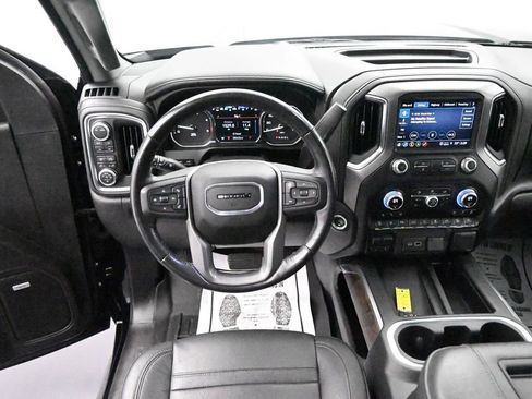 Used 2022 GMC Sierra 3500 Denali w/ Denali Ultimate Package AWD/4WD image 19