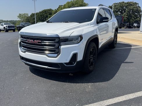 Used 2022 GMC Acadia AT4 AWD/4WD image 2