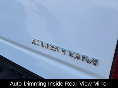 Used 2024 Chevrolet Silverado 2500 Custom w/ Custom Value Package image 8