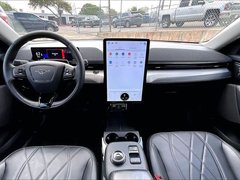 Used 2023 Ford Mustang Mach-E Select image 15