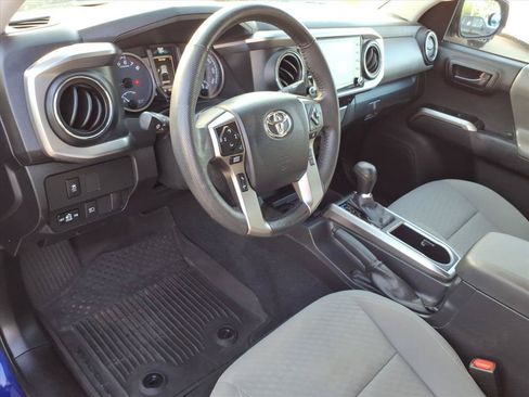 Used 2023 Toyota Tacoma SR5 AWD/4WD image 6
