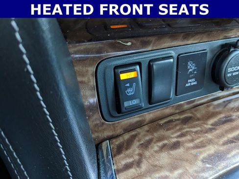 Used 2020 Nissan Armada SL w/ Premium Package image 6