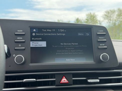 New 2026 Hyundai Elantra Hybrid FWD image 14