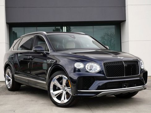 New 2025 Bentley Bentayga Extended Wheelbase image 1