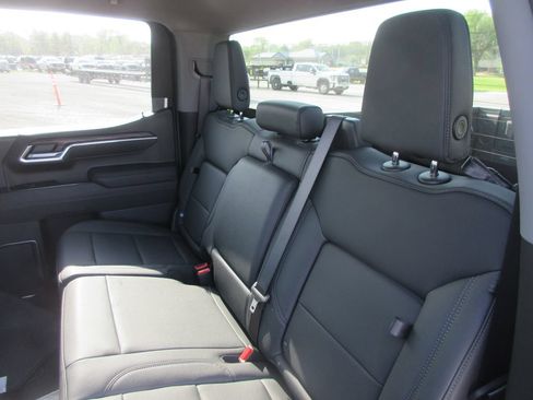 New 2026 GMC Sierra 1500 SLT w/ SLT Premium Package AWD/4WD image 14