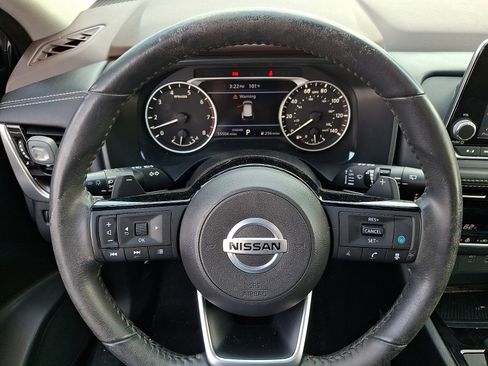 Used 2021 Nissan Rogue SV w/ Premium Package FWD image 19