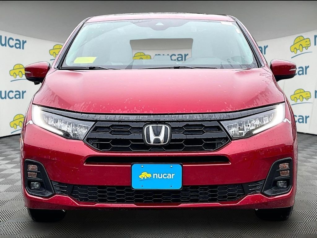 New 2026 Honda Odyssey Touring image 3