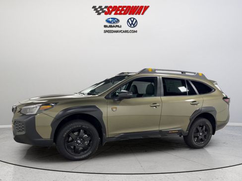 Certified 2025 Subaru Outback Wilderness AWD/4WD image 11