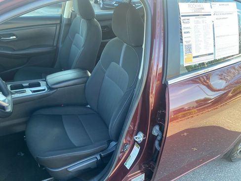 Used 2024 Nissan Sentra SV image 13