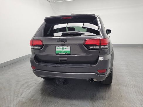 Used 2020 Jeep Grand Cherokee Altitude image 7