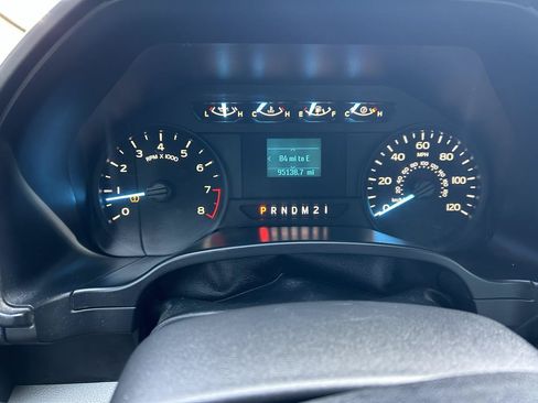 Used 2019 Ford F150 XL RWD image 5