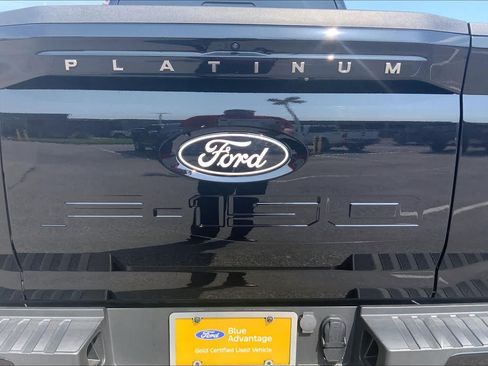 Certified 2025 Ford F150 Platinum AWD/4WD image 31