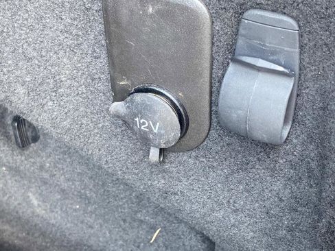 Used 2016 Jaguar XF Prestige image 12