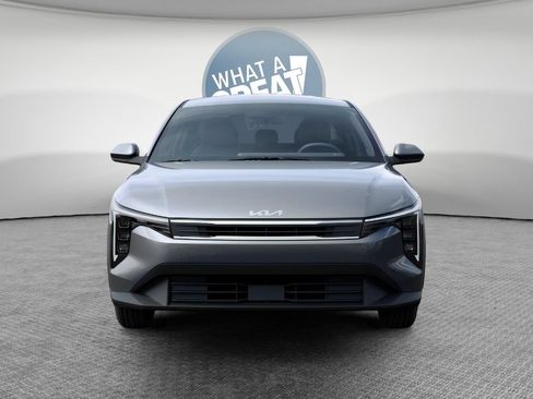 New 2026 Kia K4 FWD image 2