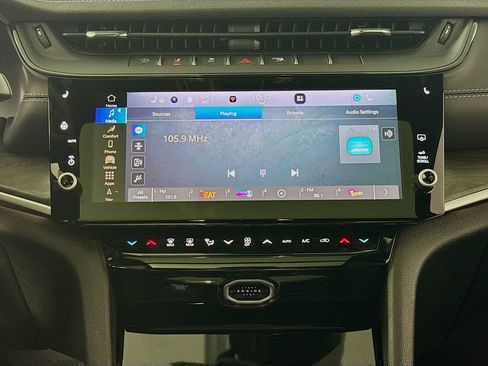 New 2026 Jeep Grand Cherokee L Limited w/ Luxury Tech Group II AWD/4WD image 15